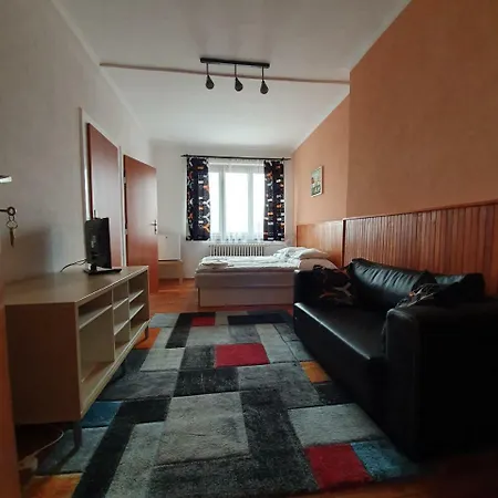 Sport 2* Třeboň